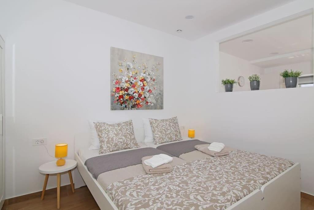 Studio Apartman Karlita Slano Εξωτερικό φωτογραφία